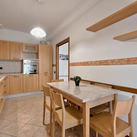 Sss Dream House דירה מסטרה