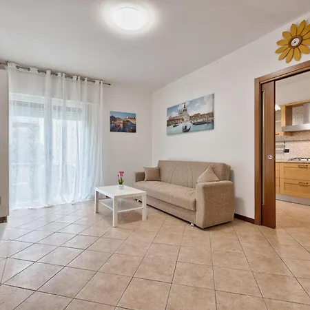 Sss Dream House דירה מסטרה